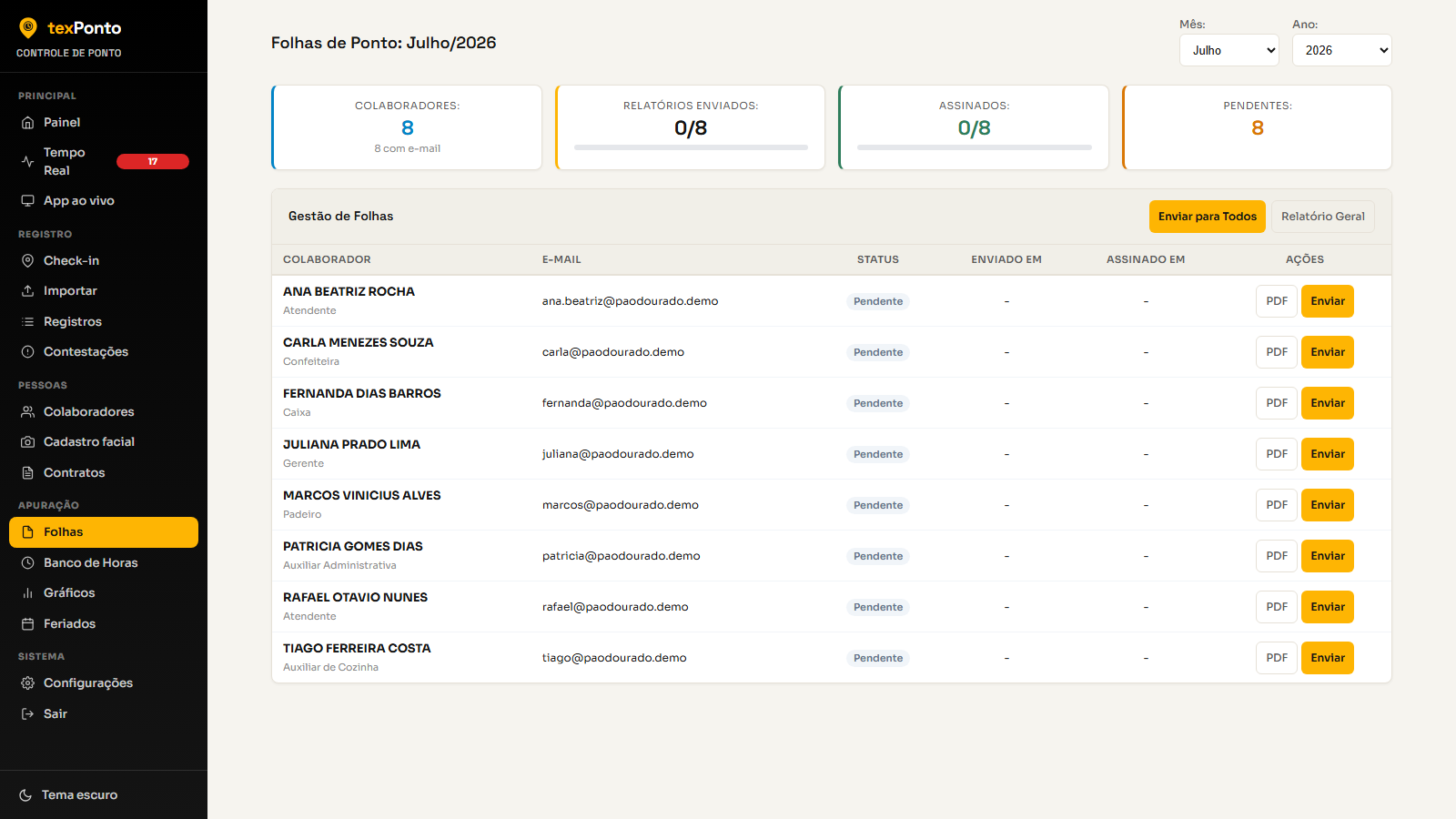 Tela de folhas de ponto do texPonto no computador, com o fechamento mensal e o acompanhamento de assinaturas